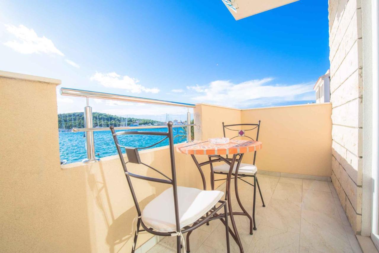 Apartments In Rogoznica 40364 Екстер'єр фото
